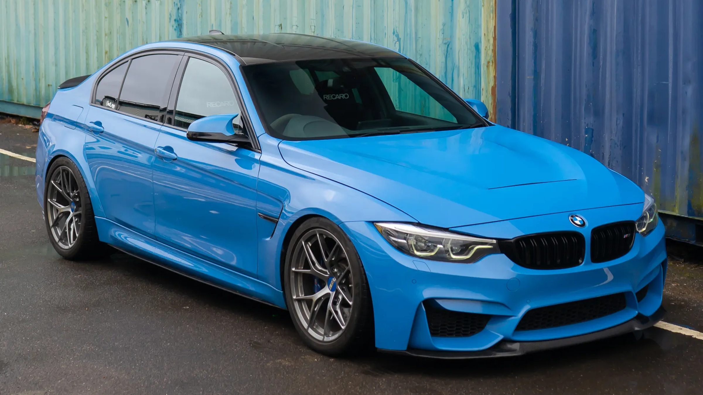 BMW M3 - Image 2